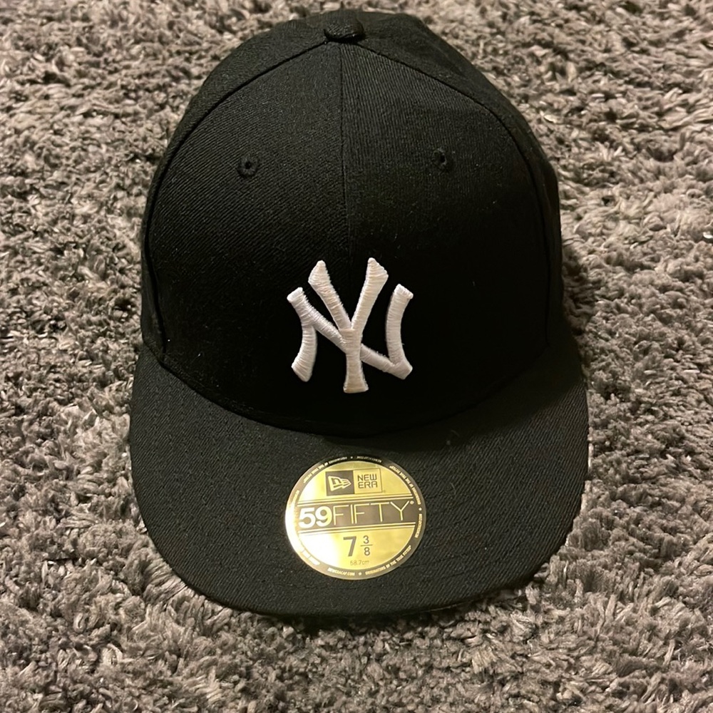 New Era Black Fitted Hat